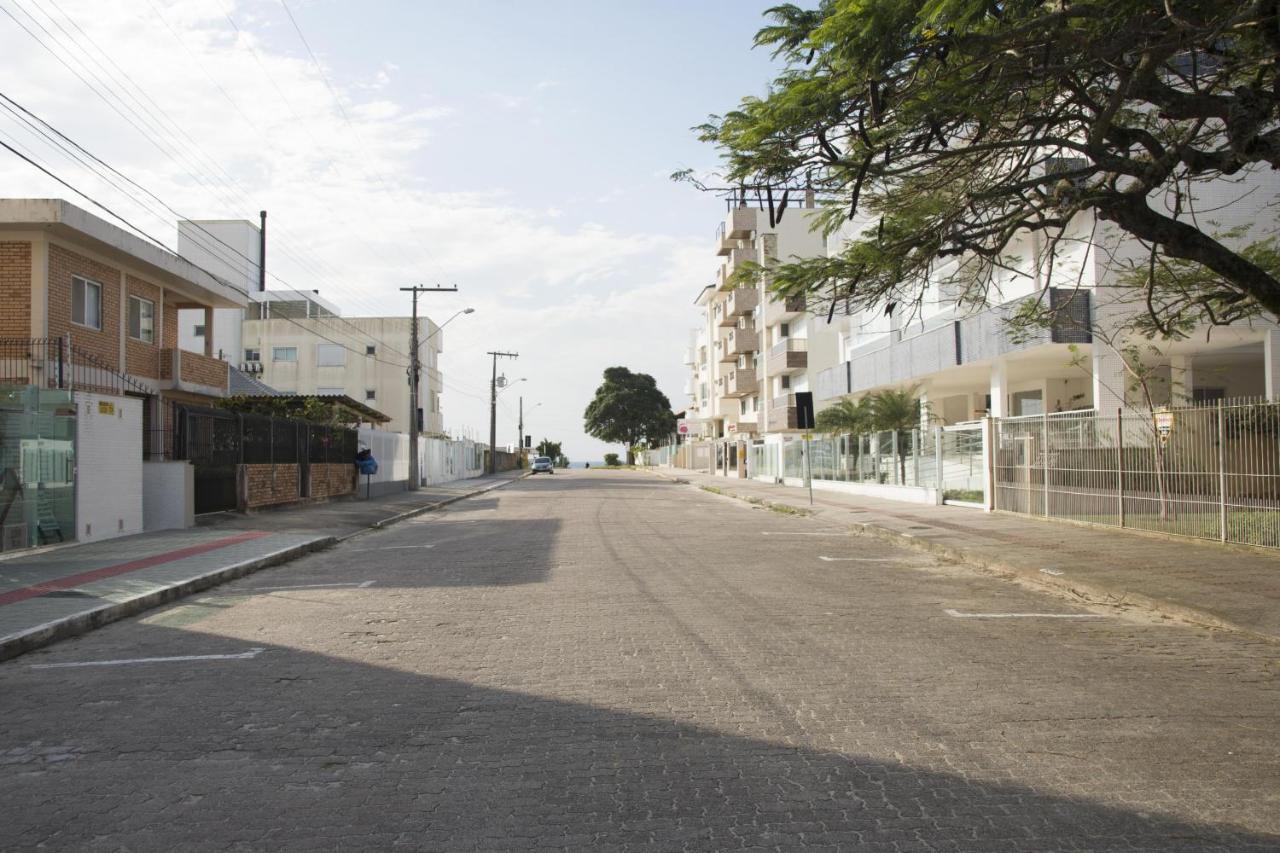 Desfrute Canasvieiras Na Quadra Da Praia Can2 Florianópolis المظهر الخارجي الصورة